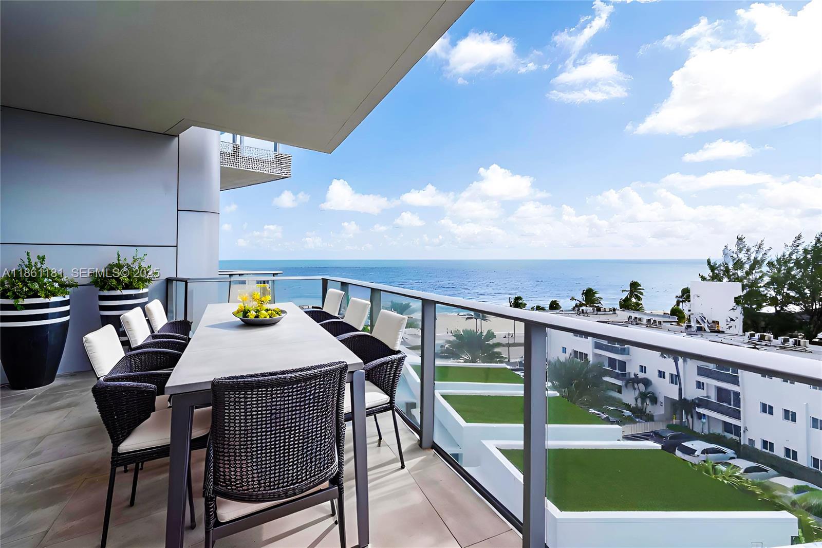 PARAMOUNT FT LAUDERDALE C - Residential