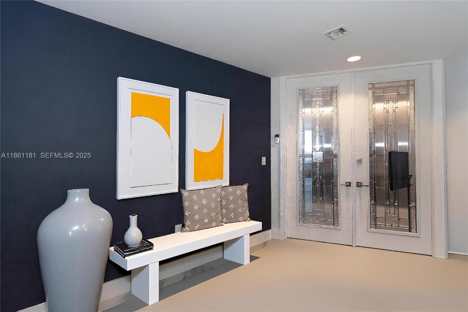 PARAMOUNT FT LAUDERDALE C - Residential