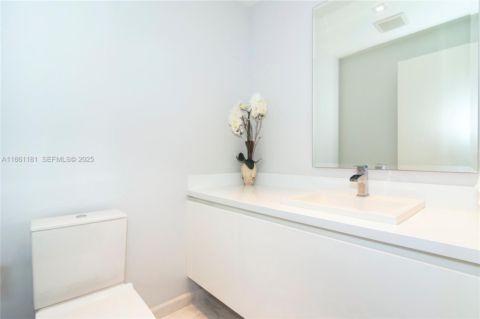 PARAMOUNT FT LAUDERDALE C - Residential
