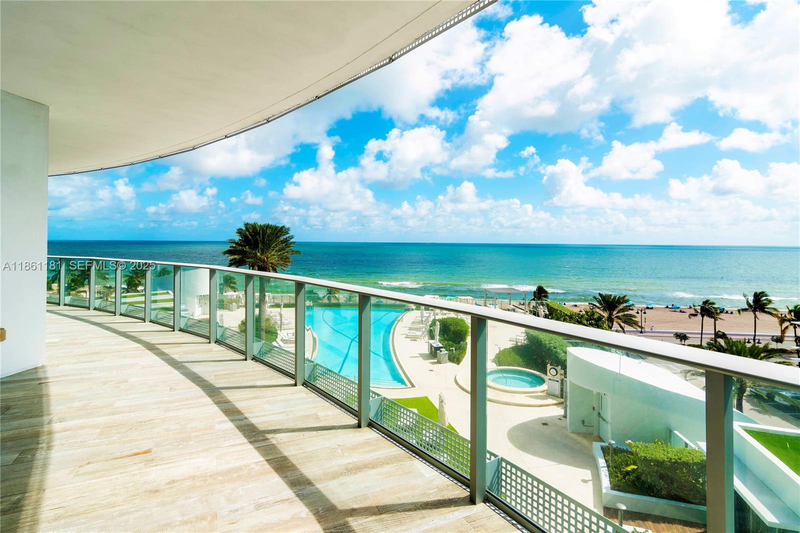PARAMOUNT FT LAUDERDALE C - Residential
