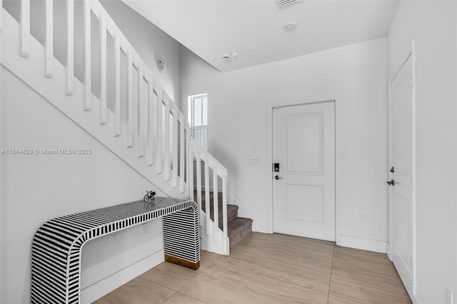 WINDSOR SQUARE - Residential