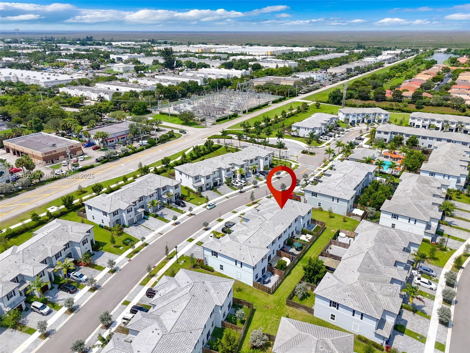 WINDSOR SQUARE - Residential