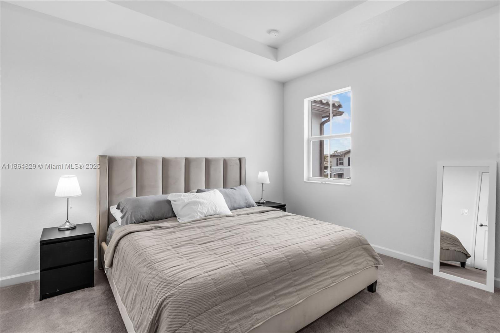 WINDSOR SQUARE - Residential
