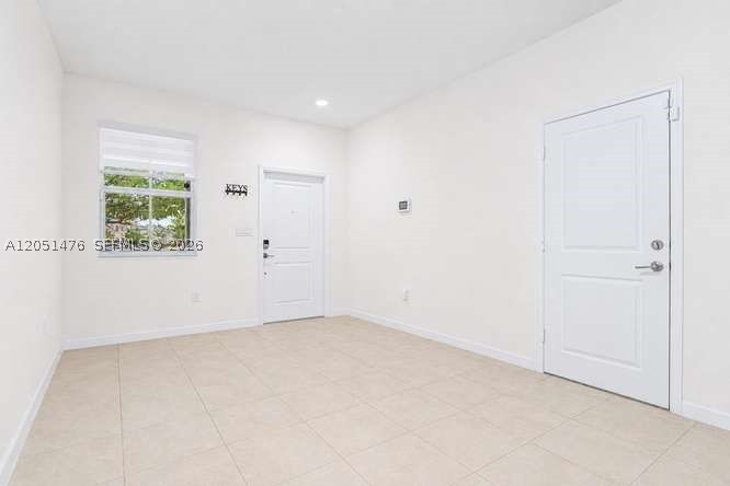 KEYS GATE RESIDENTIAL - Residential Lease