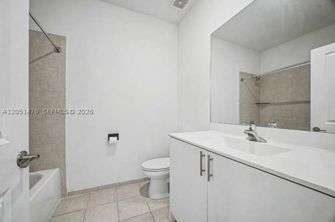 KEYS GATE RESIDENTIAL - Residential Lease