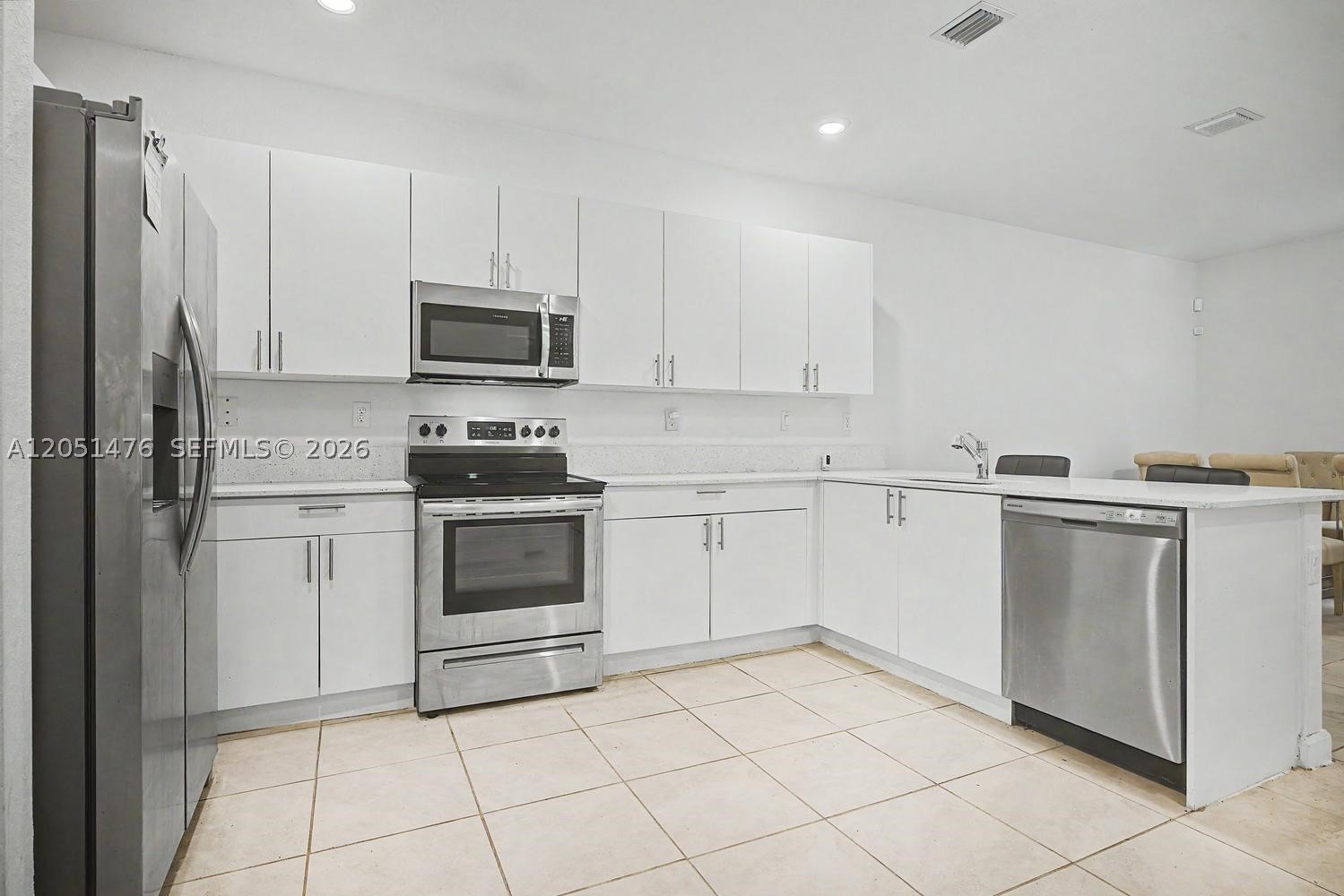 KEYS GATE RESIDENTIAL - Residential Lease