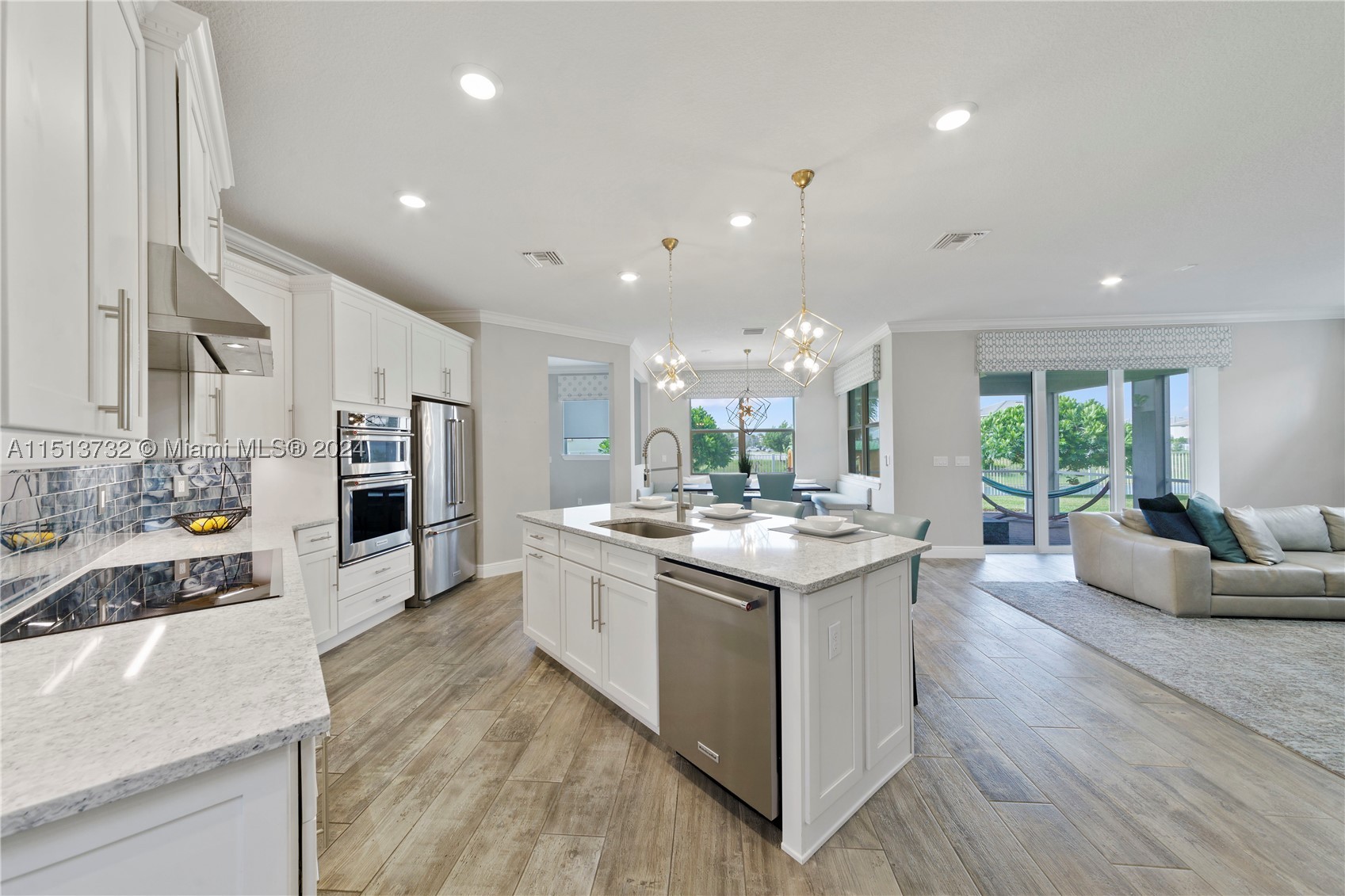 PARKVIEW AT HILLCREST - Residential