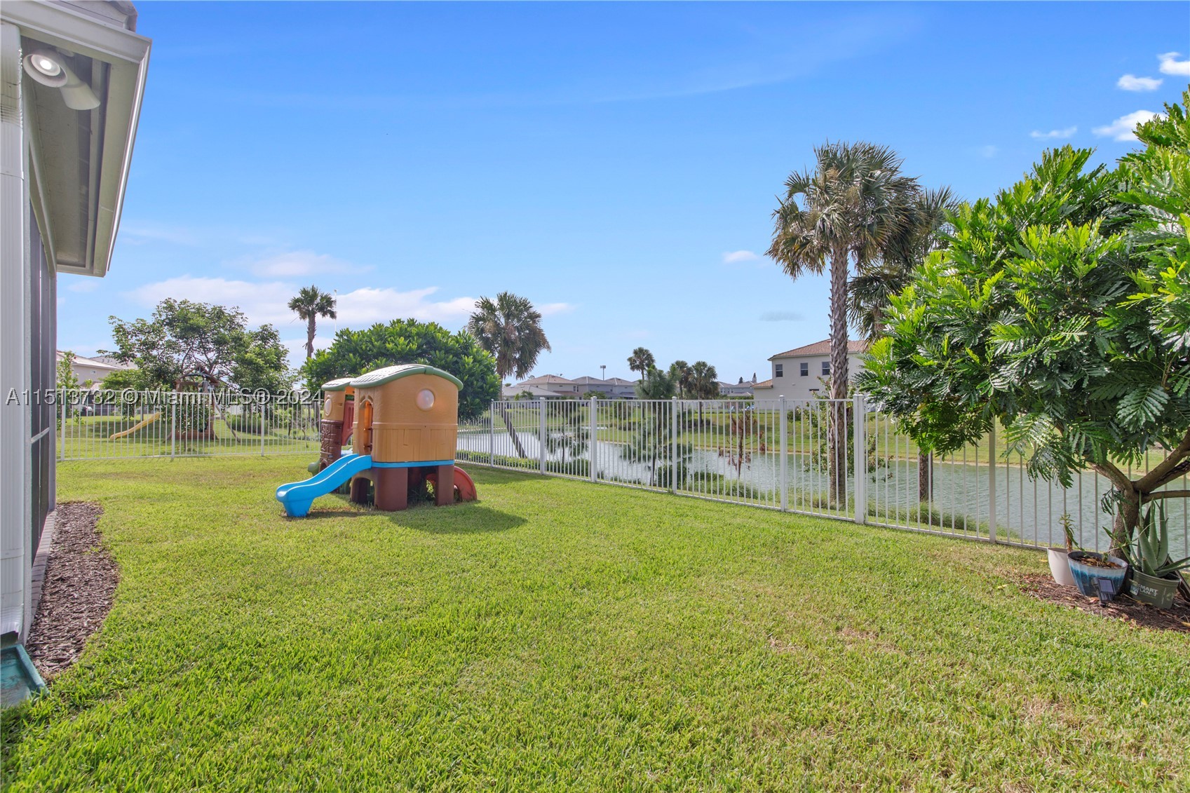 PARKVIEW AT HILLCREST - Residential