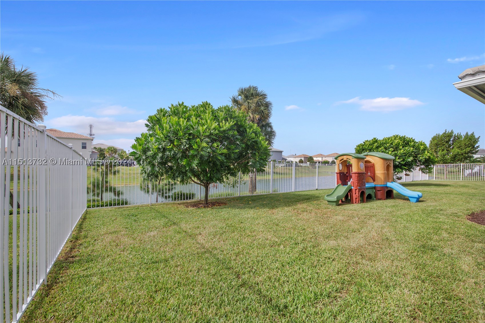 PARKVIEW AT HILLCREST - Residential