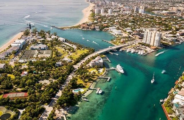 Location, Location, Location! Wake up to unobstructed waterfront views of the Hillsboro Inlet in this fully remodeled second floor studio at the Hillsboro Shores Executive Club. From sunrise to sunset, enjoy watching boats glide by while the historic Hillsboro Lighthouse adds timeless coastal charm to the scenery.
Situated in the highly desirable private neighborhood of Hillsboro Shores, this rare waterfront gem in Pompano Beach offers a truly unique coastal lifestyle. Unit #12 features direct waterfront views and private beach access, delivering the perfect blend of inlet and ocean living.
An exceptional opportunity in a one of a kind setting along Florida’s east coast.
Concrete Restoration Complete. Motivated seller!