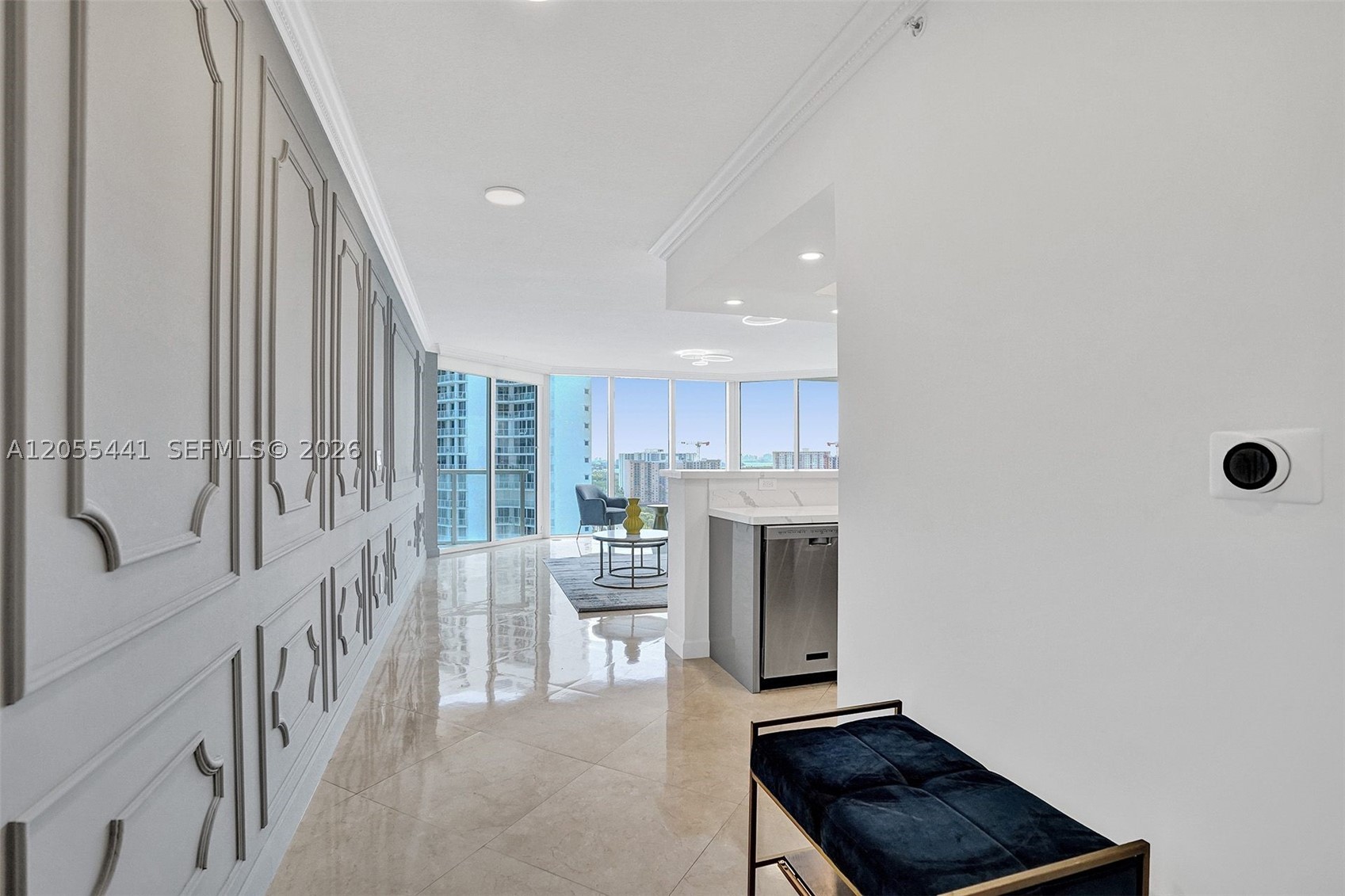LA PERLA CONDO - Residential