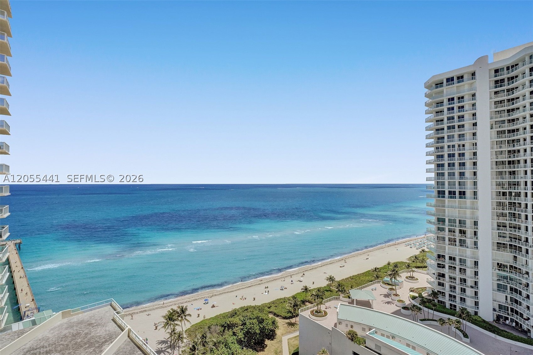 LA PERLA CONDO - Residential