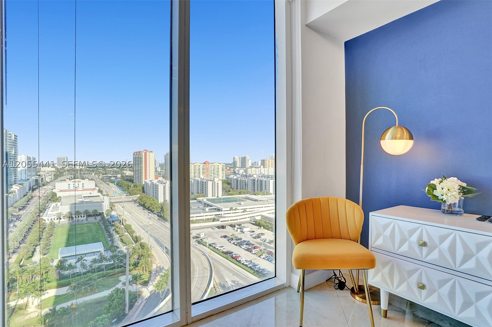 LA PERLA CONDO - Residential