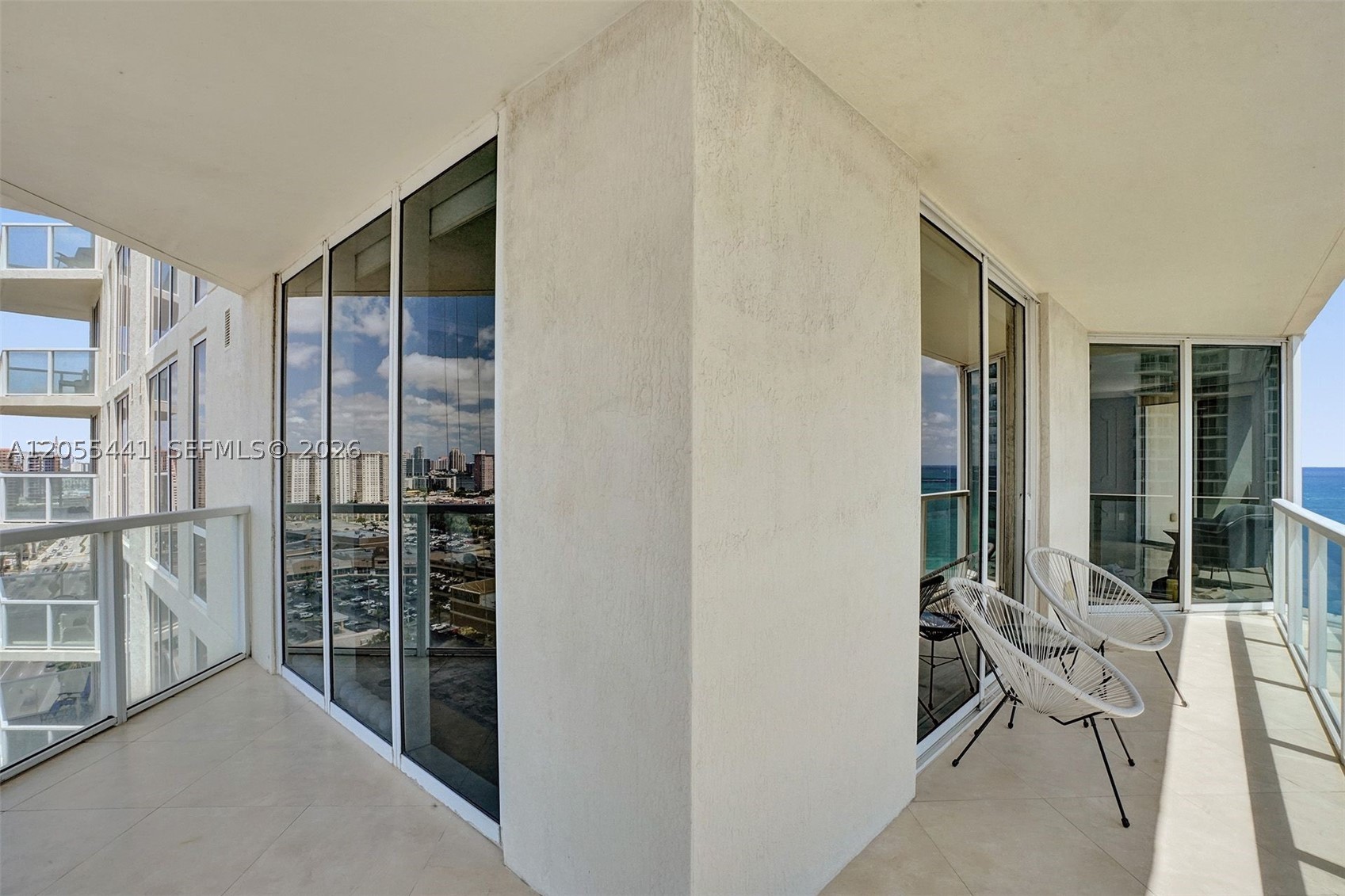 LA PERLA CONDO - Residential