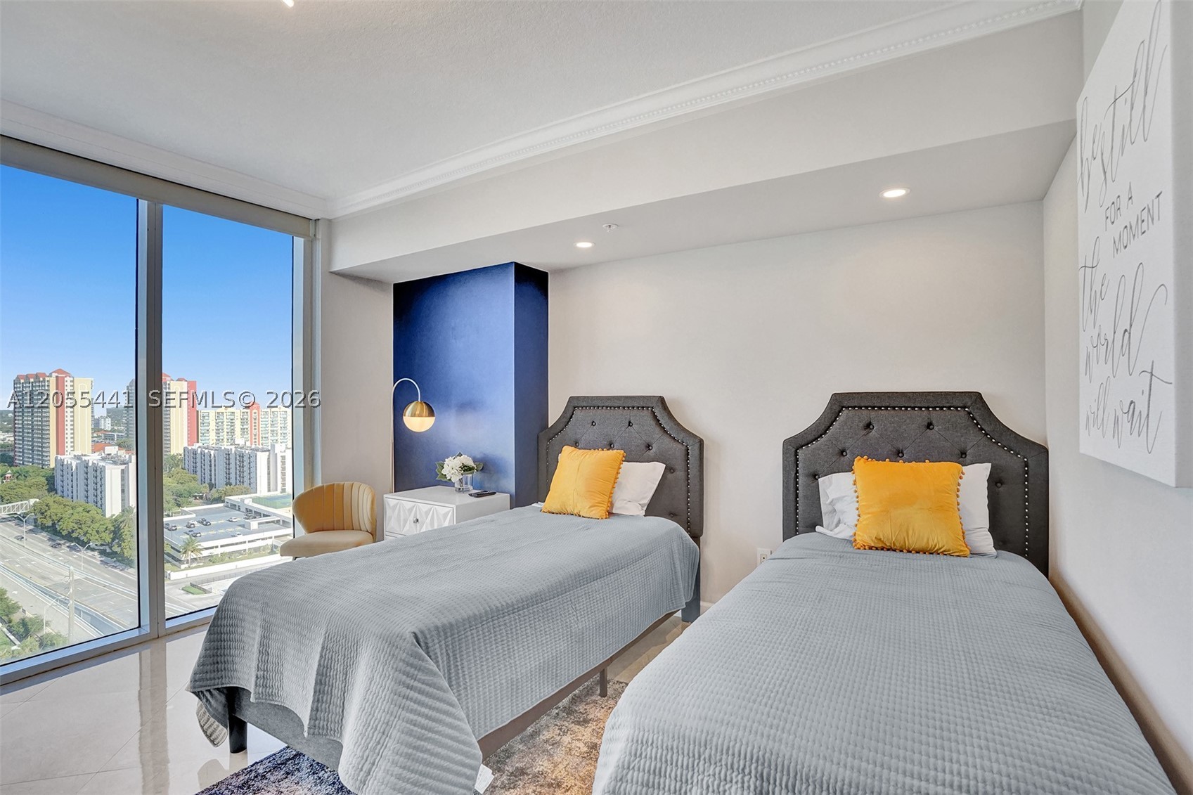 LA PERLA CONDO - Residential