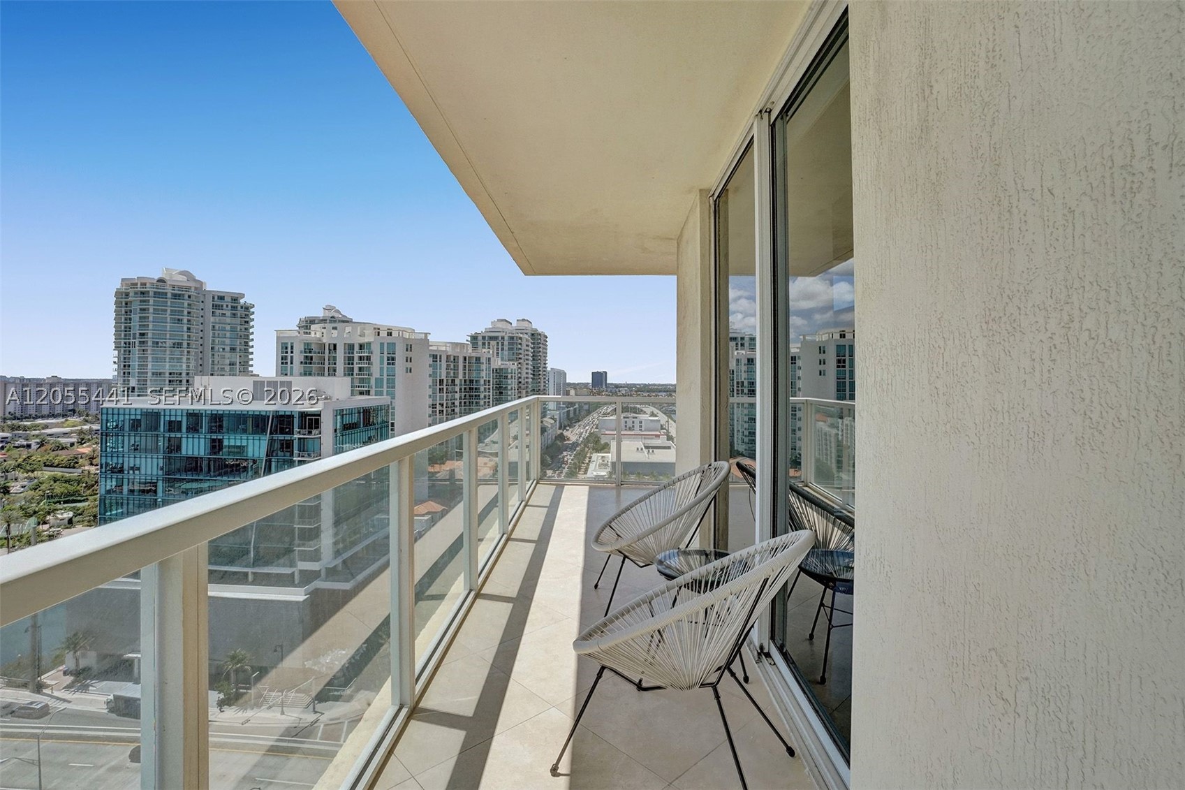 LA PERLA CONDO - Residential