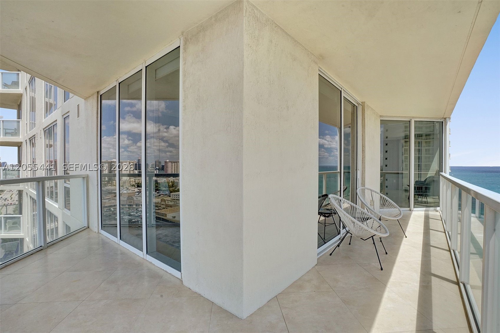 LA PERLA CONDO - Residential