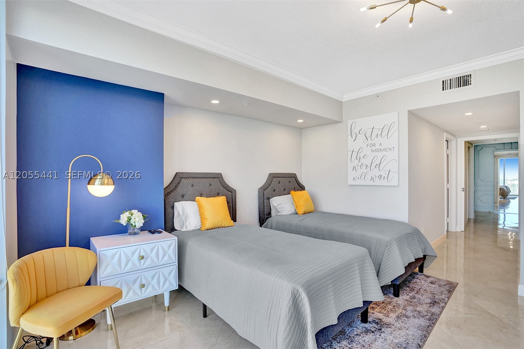 LA PERLA CONDO - Residential