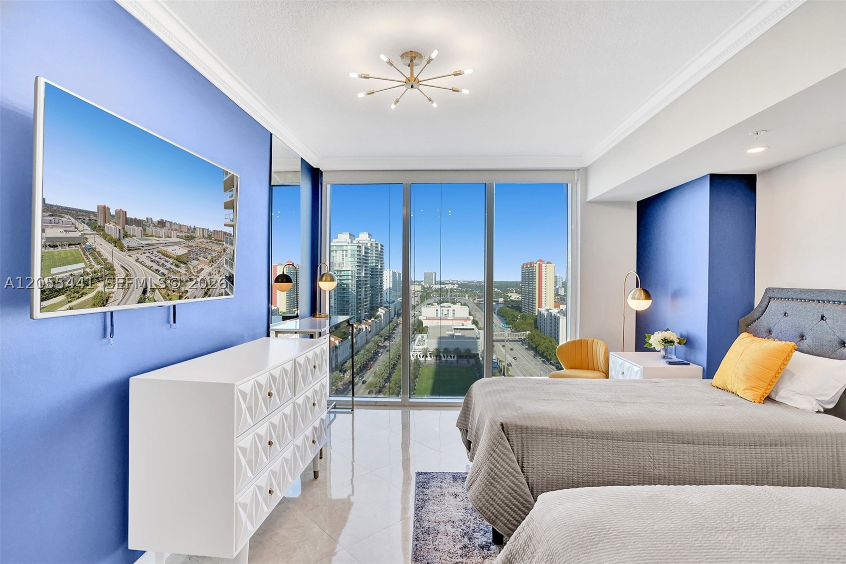 LA PERLA CONDO - Residential