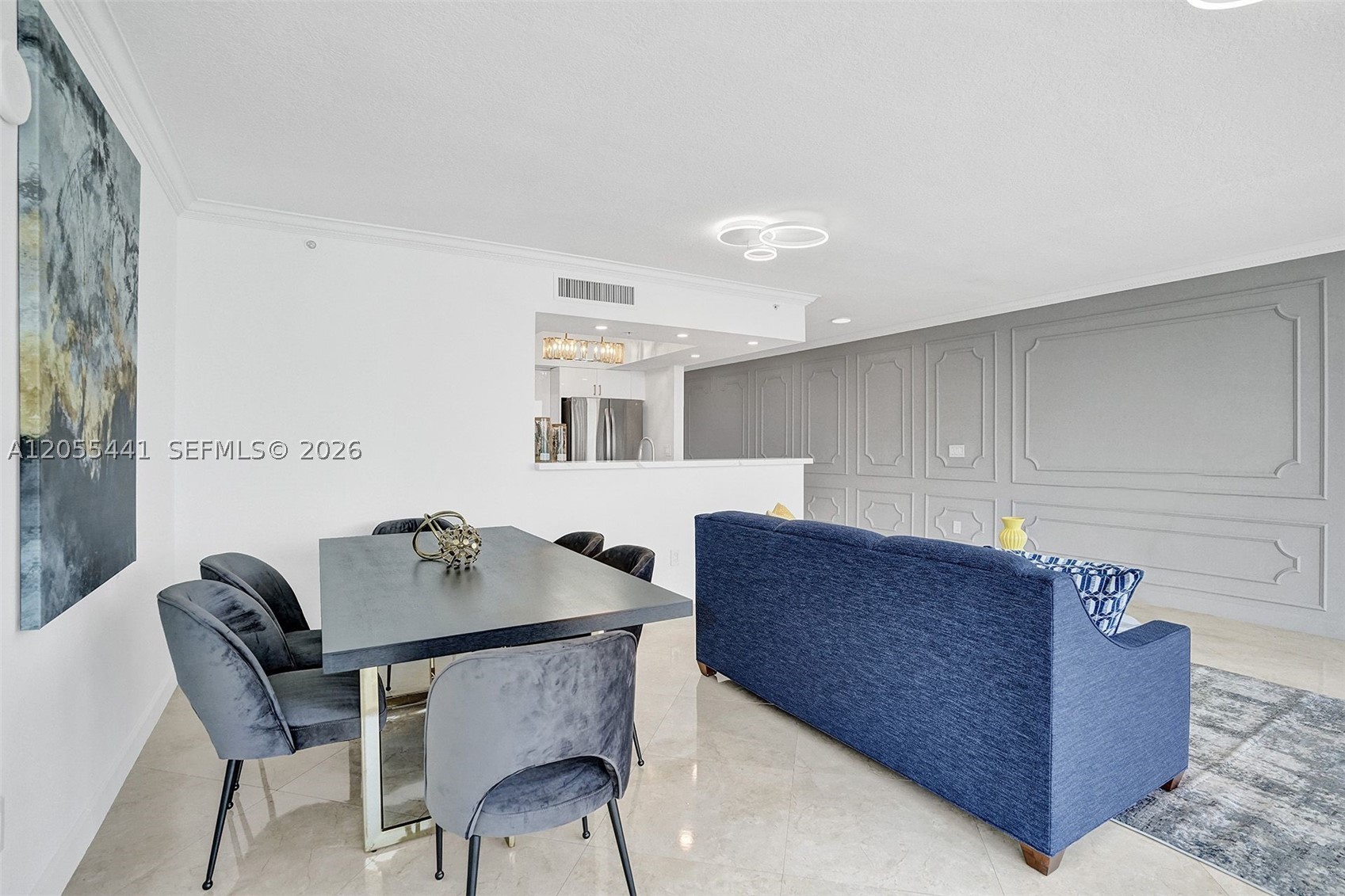 LA PERLA CONDO - Residential