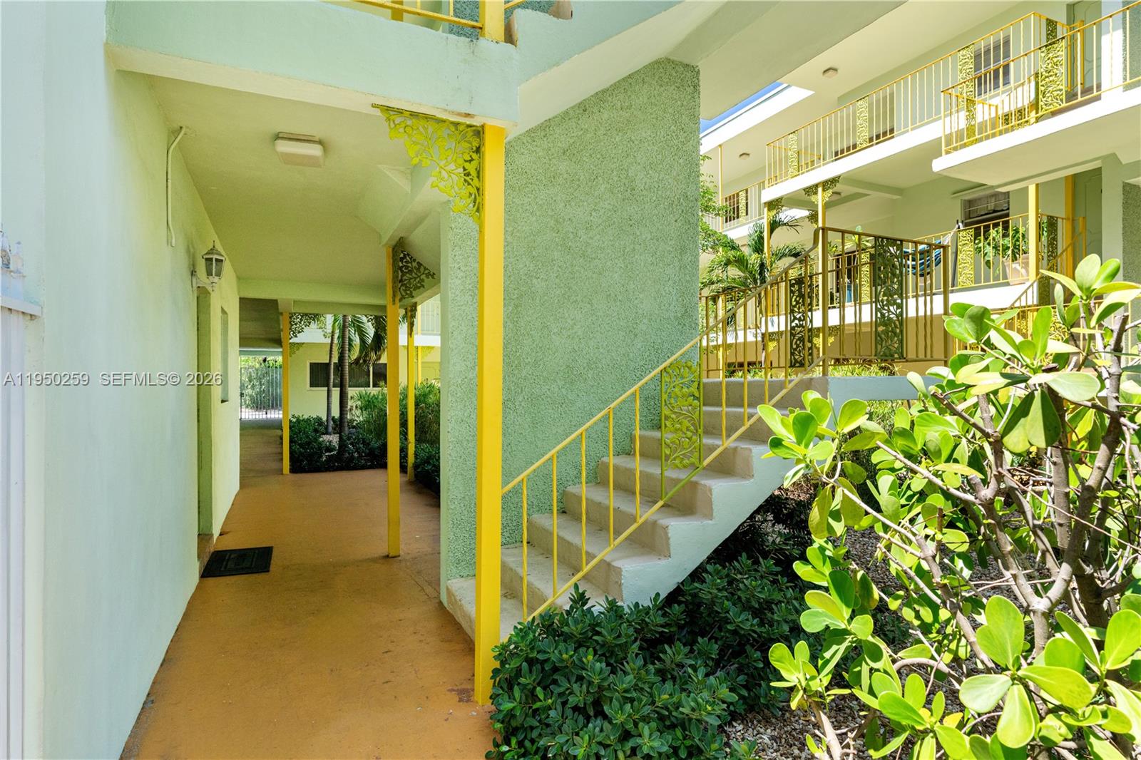 ADMIRAL CONDO APARTMENTS - Residential