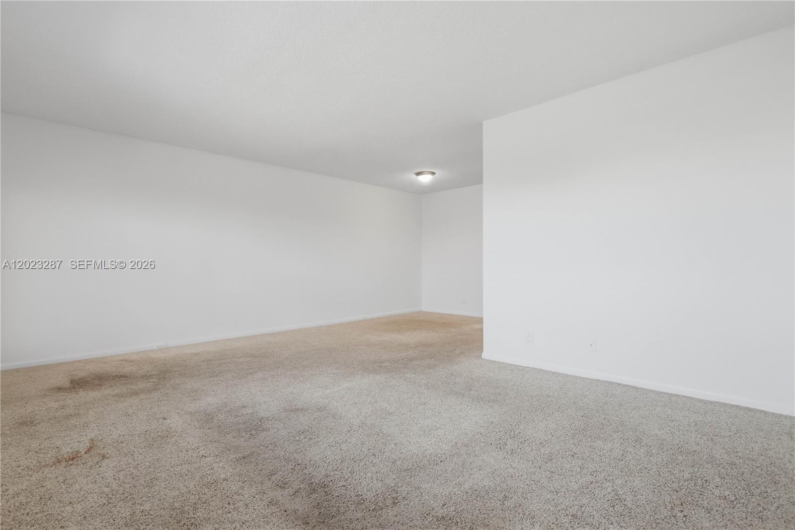 NEW HAMPTON AT CENTURY VI - Residential Lease