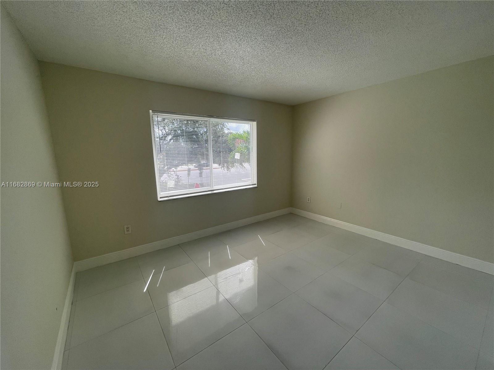 SPRINGCREST CONDO - Residential