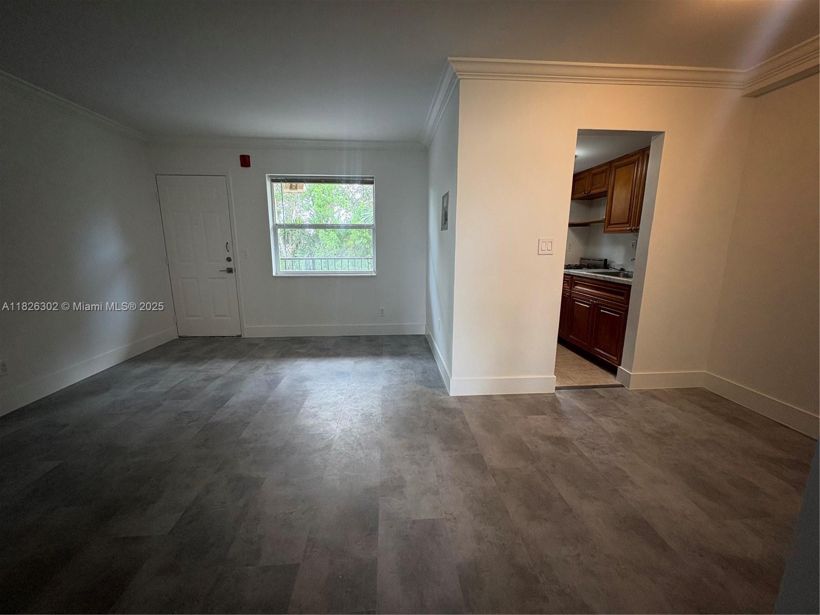 ROYAL POINCIANA CONDO - Residential Lease