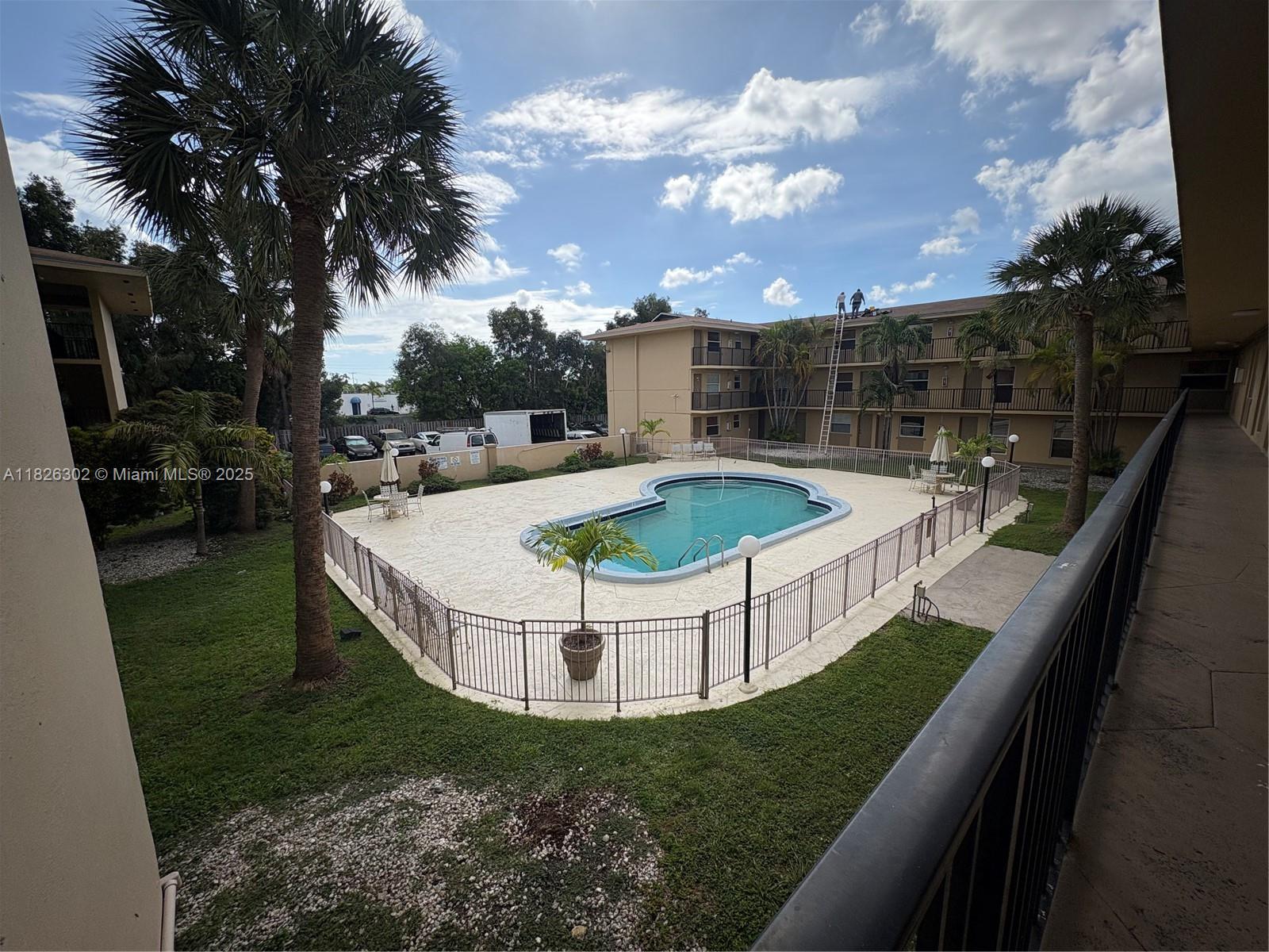 ROYAL POINCIANA CONDO - Residential Lease