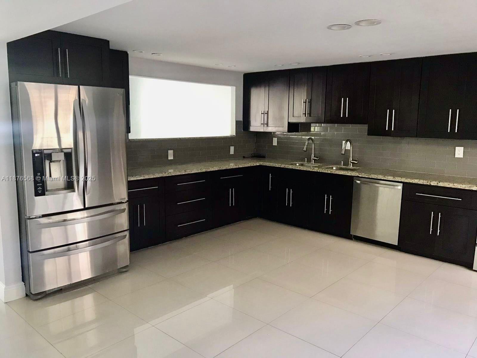 The seller is paying $80,000 The full assessment at closing. The HOA fee is $688 per month (Hopefully, it will be reduced by the insurance in March). Beautifully remodeled 3BD/2BA in the heart of Aventura! 1,380 sf, Spacious open layout with a large living room, open kitchen featuring two sinks, and a nice size balcony with glass doors overlooking the beautiful pool. Washer & dryer in unit for convenience. Bright and inviting with plenty of closet space. Perfect location close to shops, restaurants, houses of worship, and more. Comfort and convenience all in one — come and see it today!