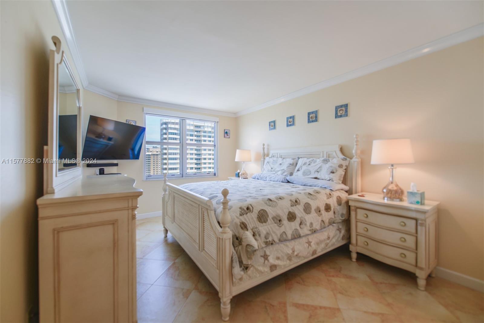 HEMISPHERES CONDO - Residential Lease
