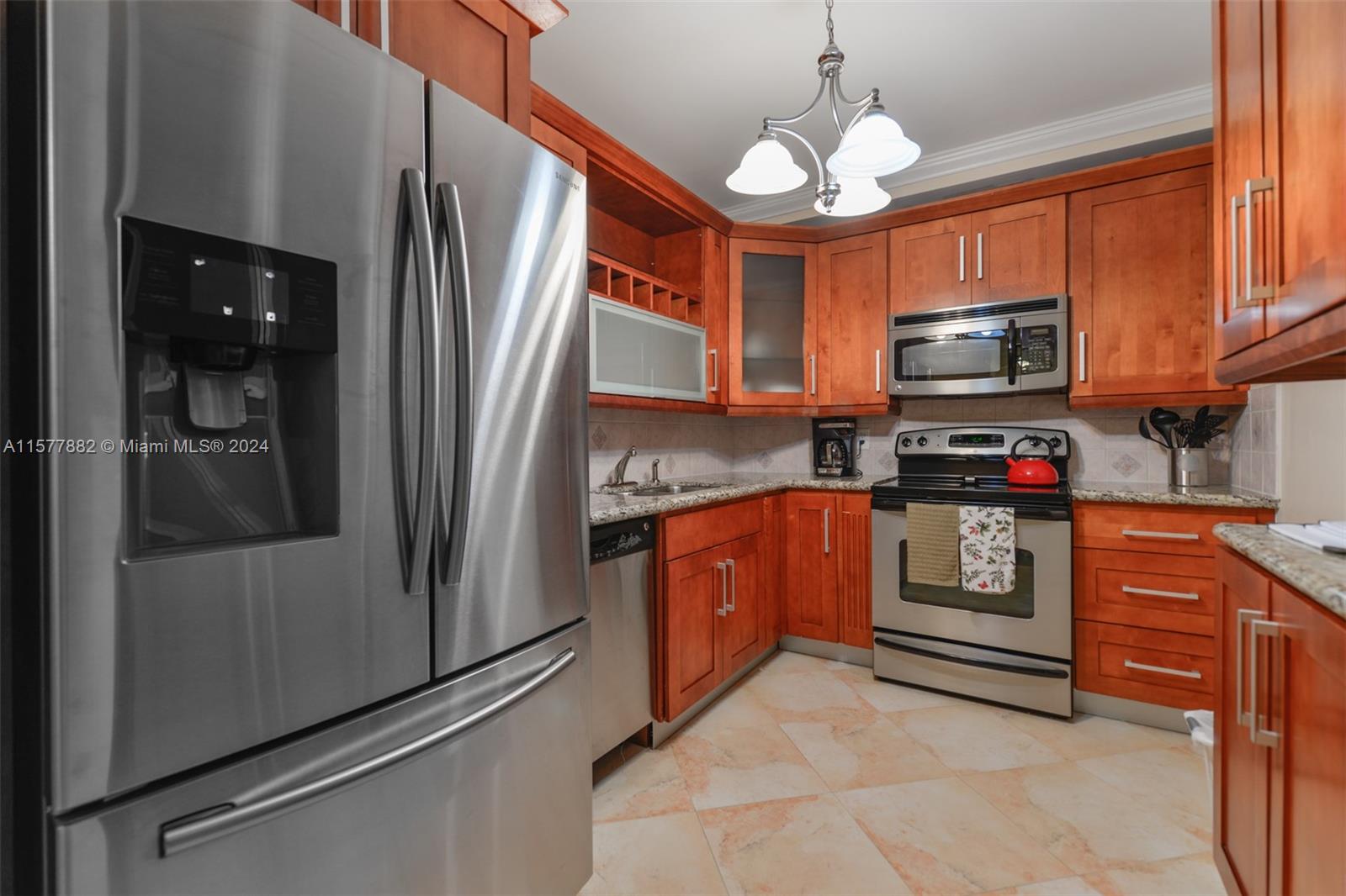 HEMISPHERES CONDO - Residential Lease