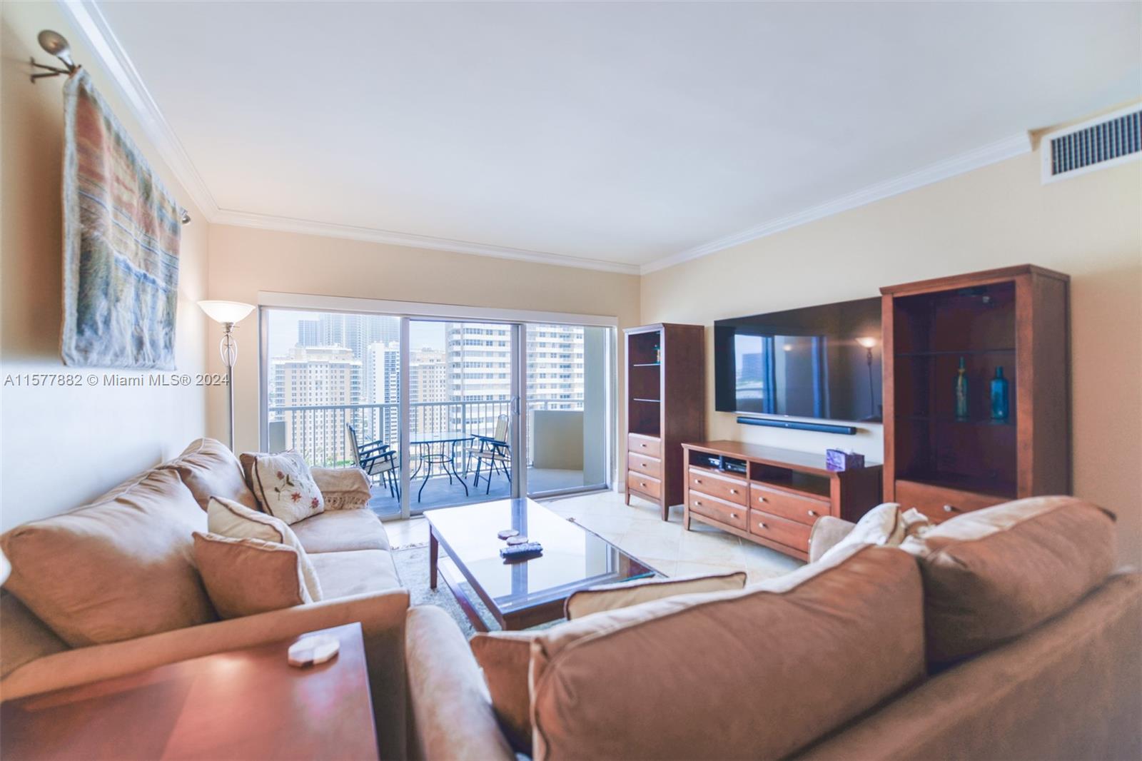 HEMISPHERES CONDO - Residential Lease