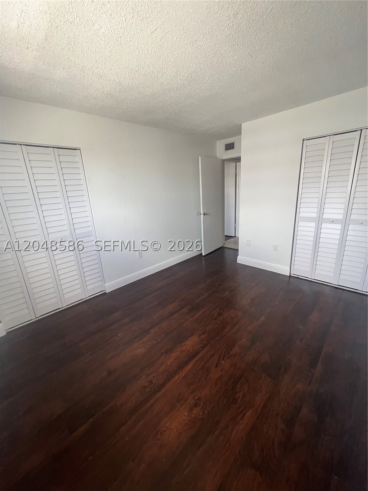 FONTAINEBLEAU GARDENS CON - Residential Lease