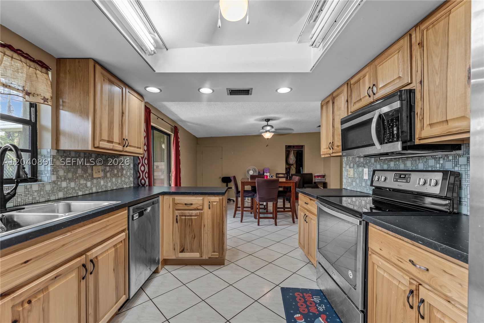 OAKLAWN SUB - Residential