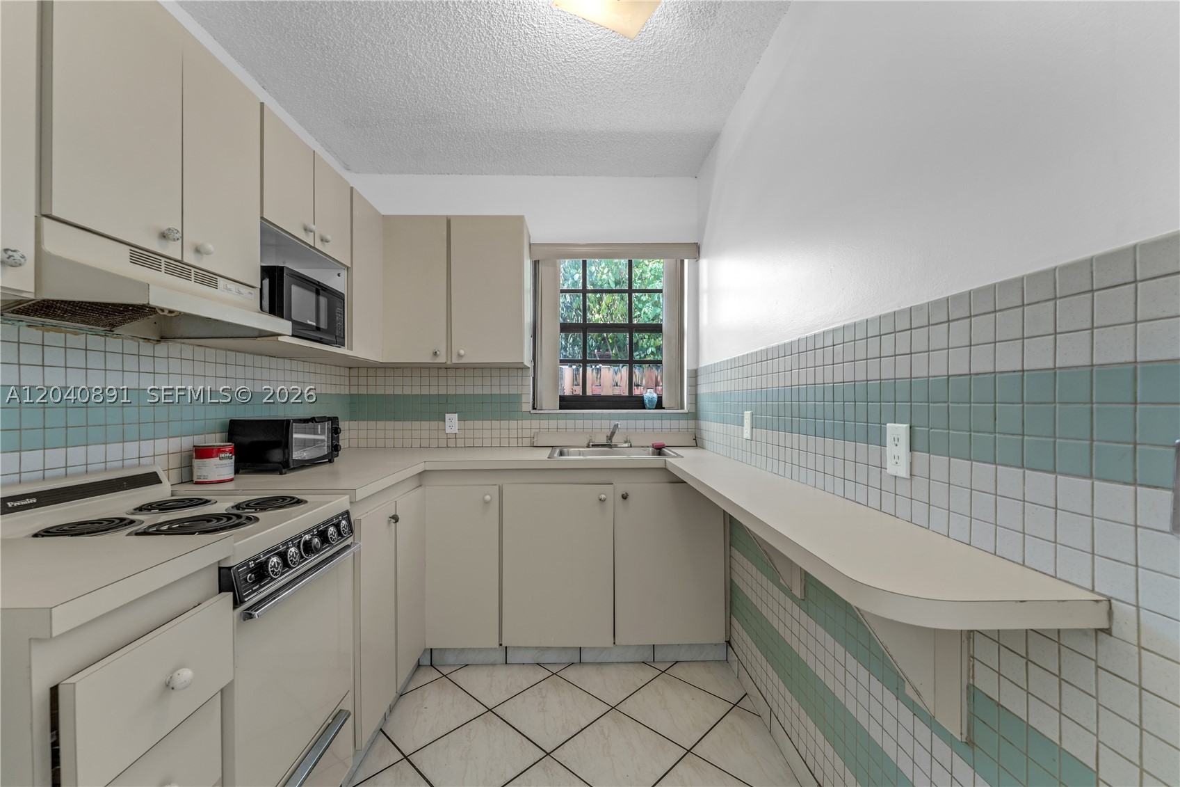 OAKLAWN SUB - Residential