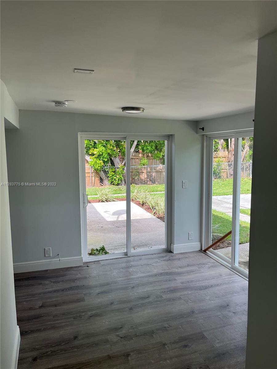 PALM BEACH CABANA COLONY - Residential Lease