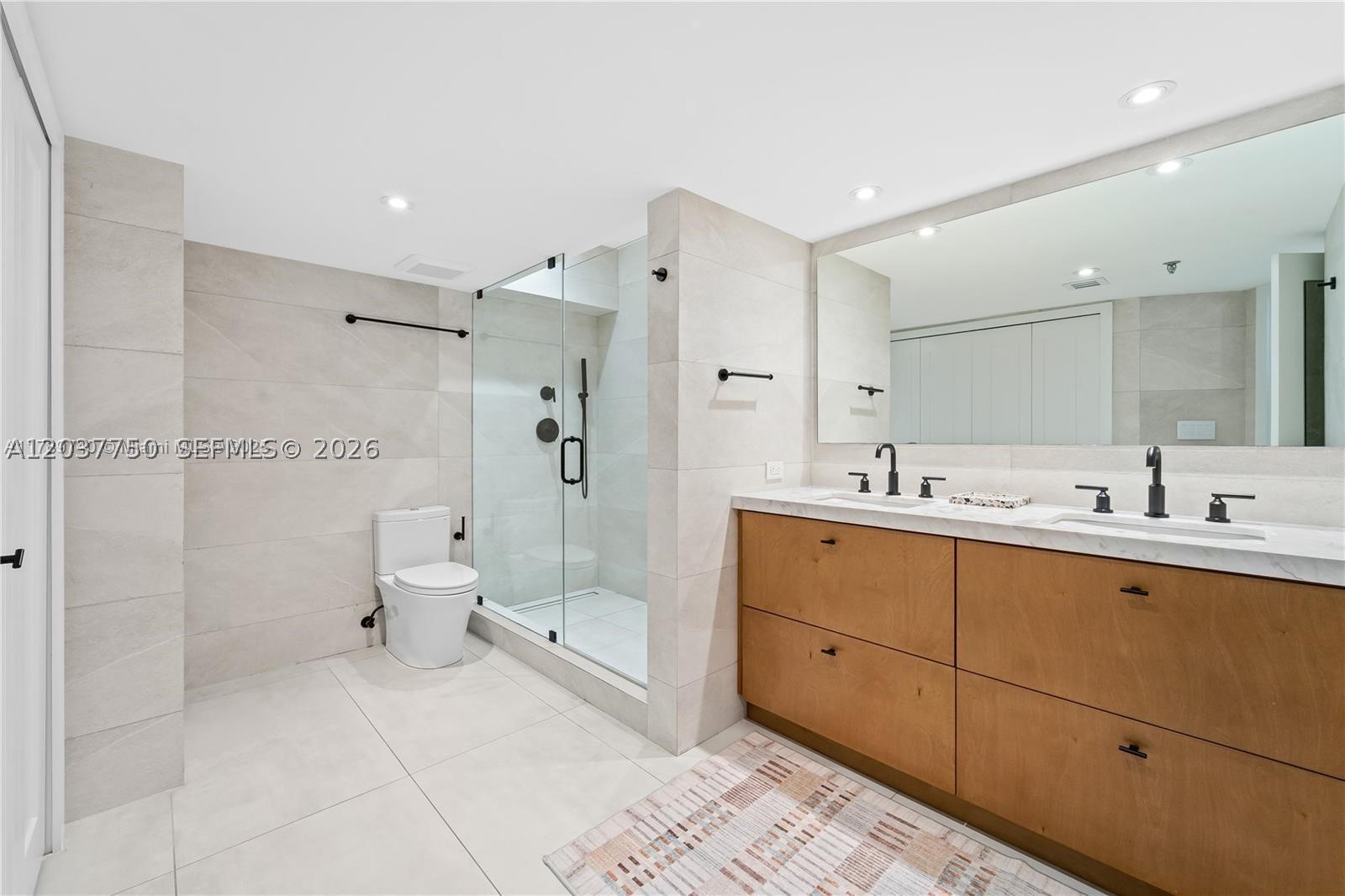 BRICKELL KEY ONE CONDO - Residential Lease