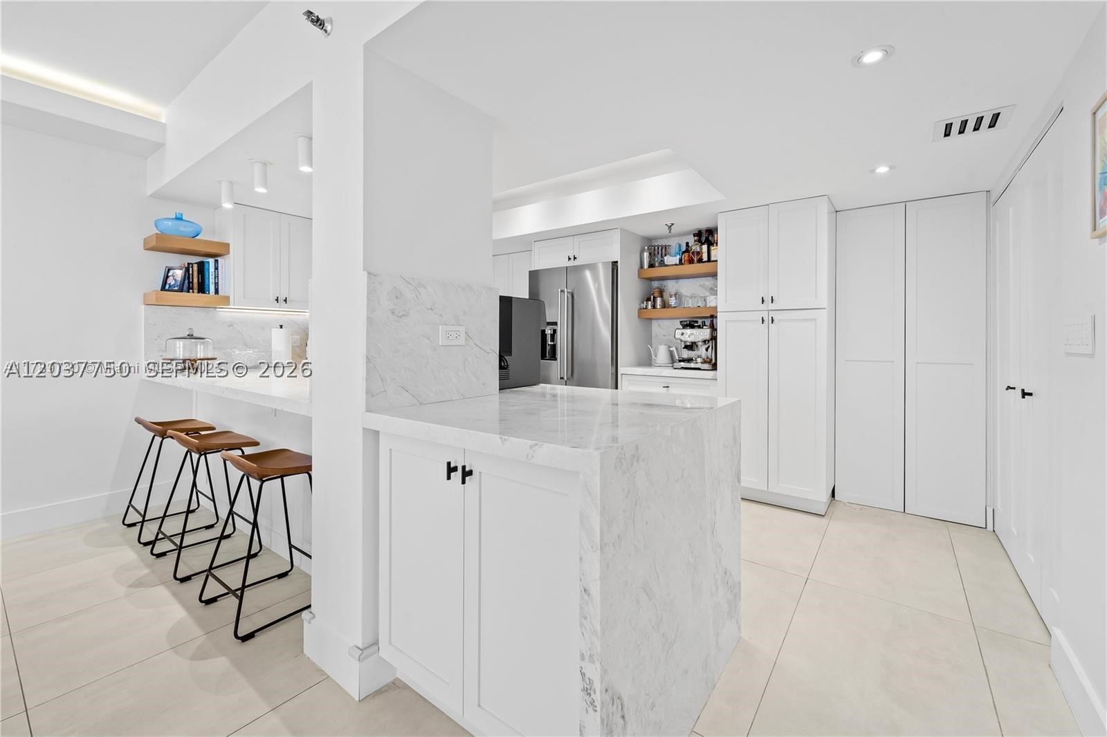 BRICKELL KEY ONE CONDO - Residential Lease