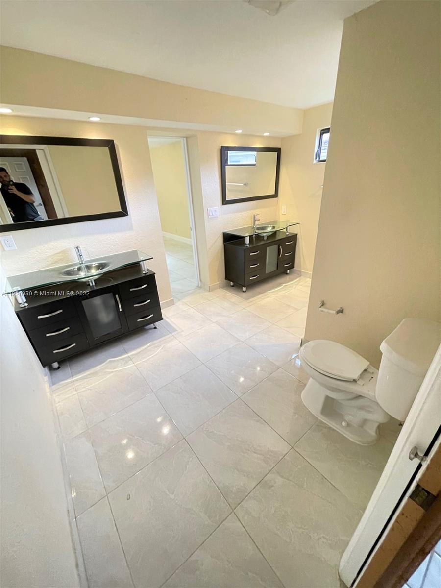 DELLS - Residential Lease