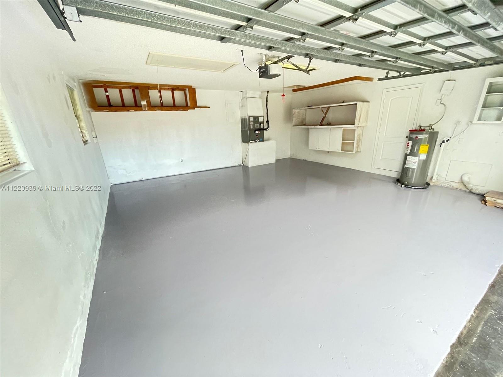 DELLS - Residential Lease
