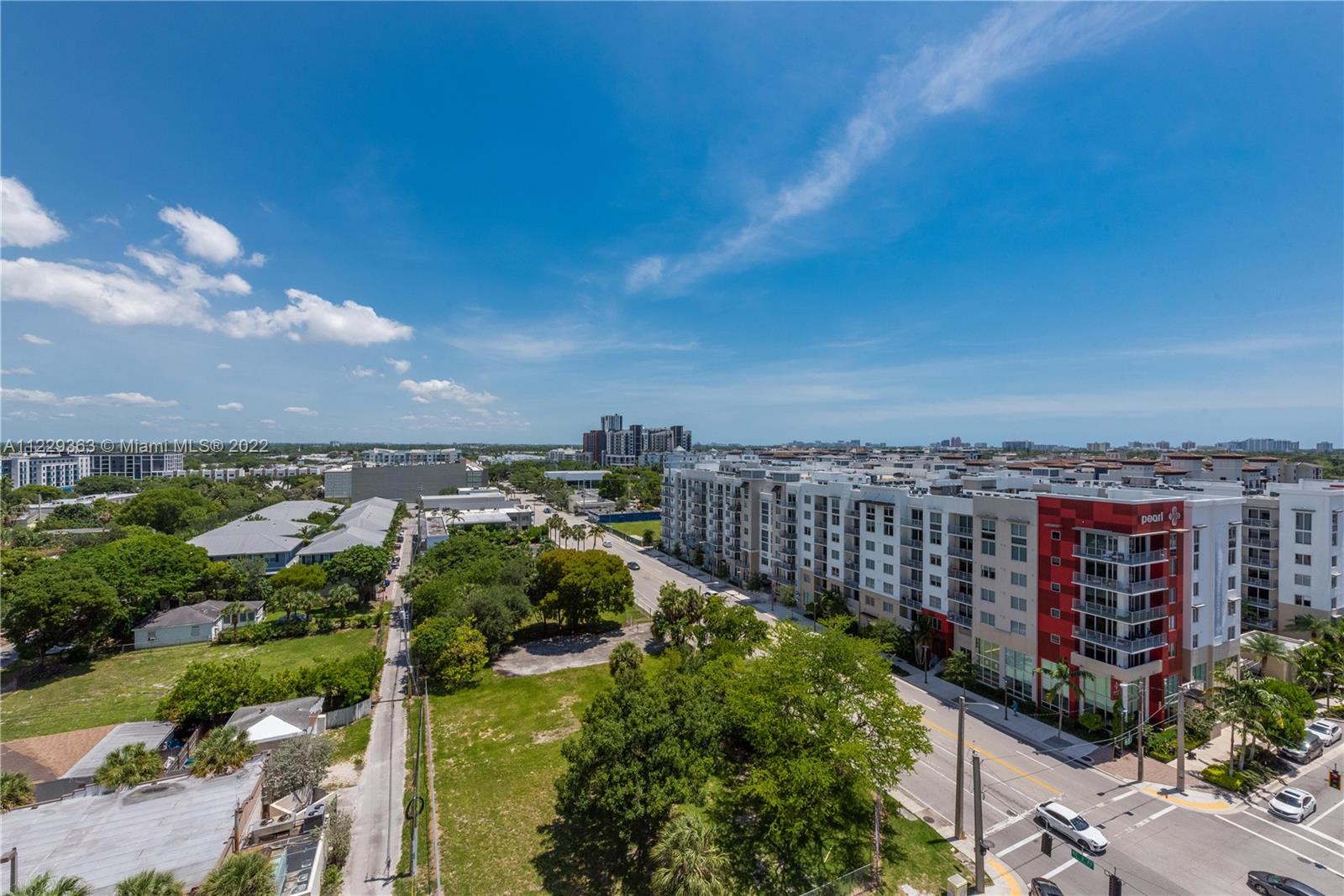 STRADA 315 CONDO - Residential