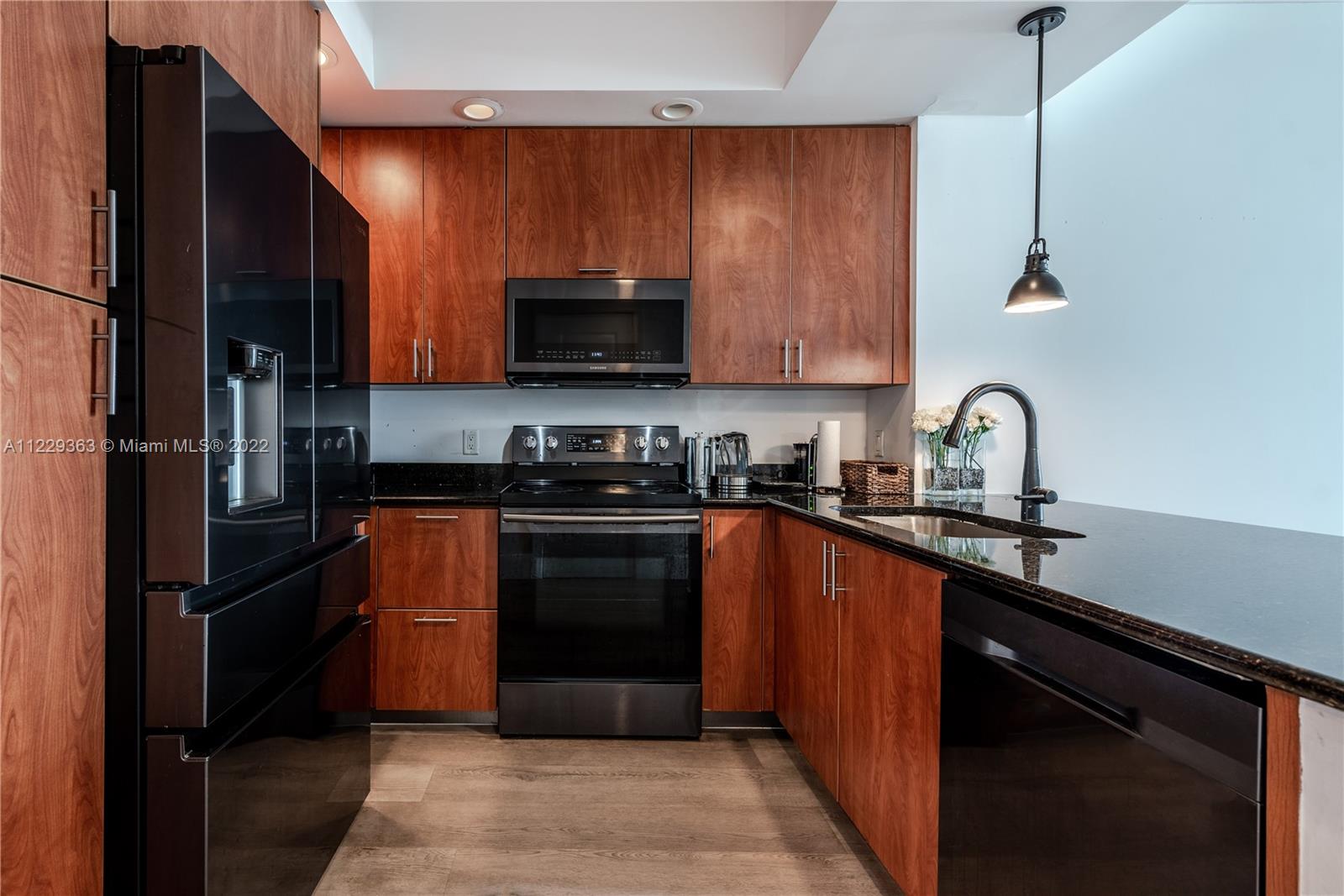 STRADA 315 CONDO - Residential