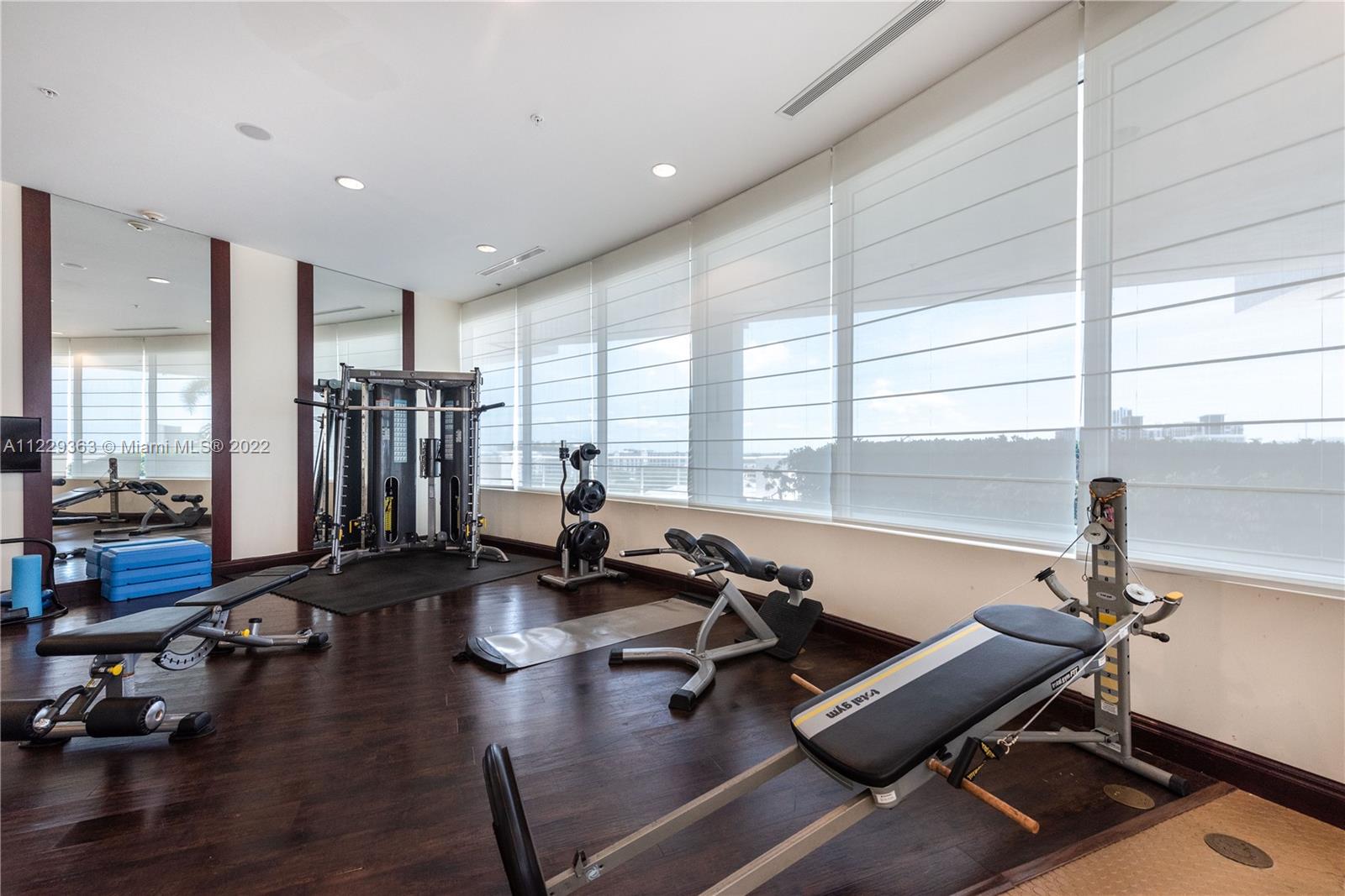 STRADA 315 CONDO - Residential