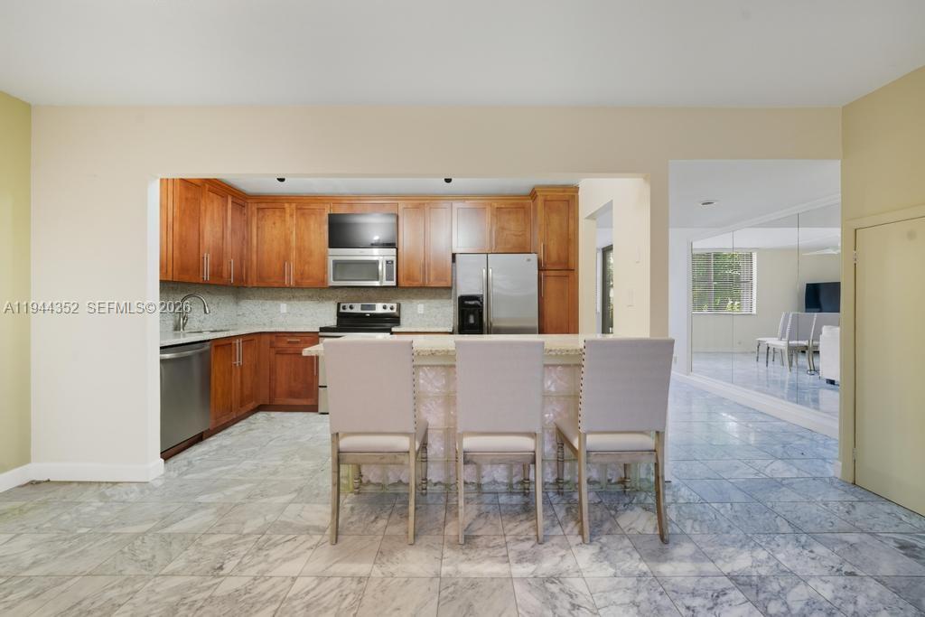 SOUTHVIEW AT AVENTURA CON - Residential