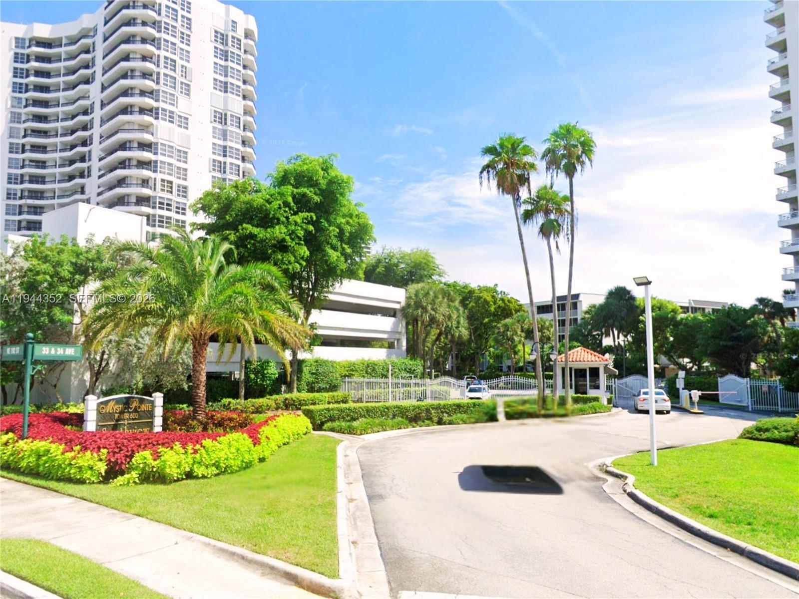SOUTHVIEW AT AVENTURA CON - Residential