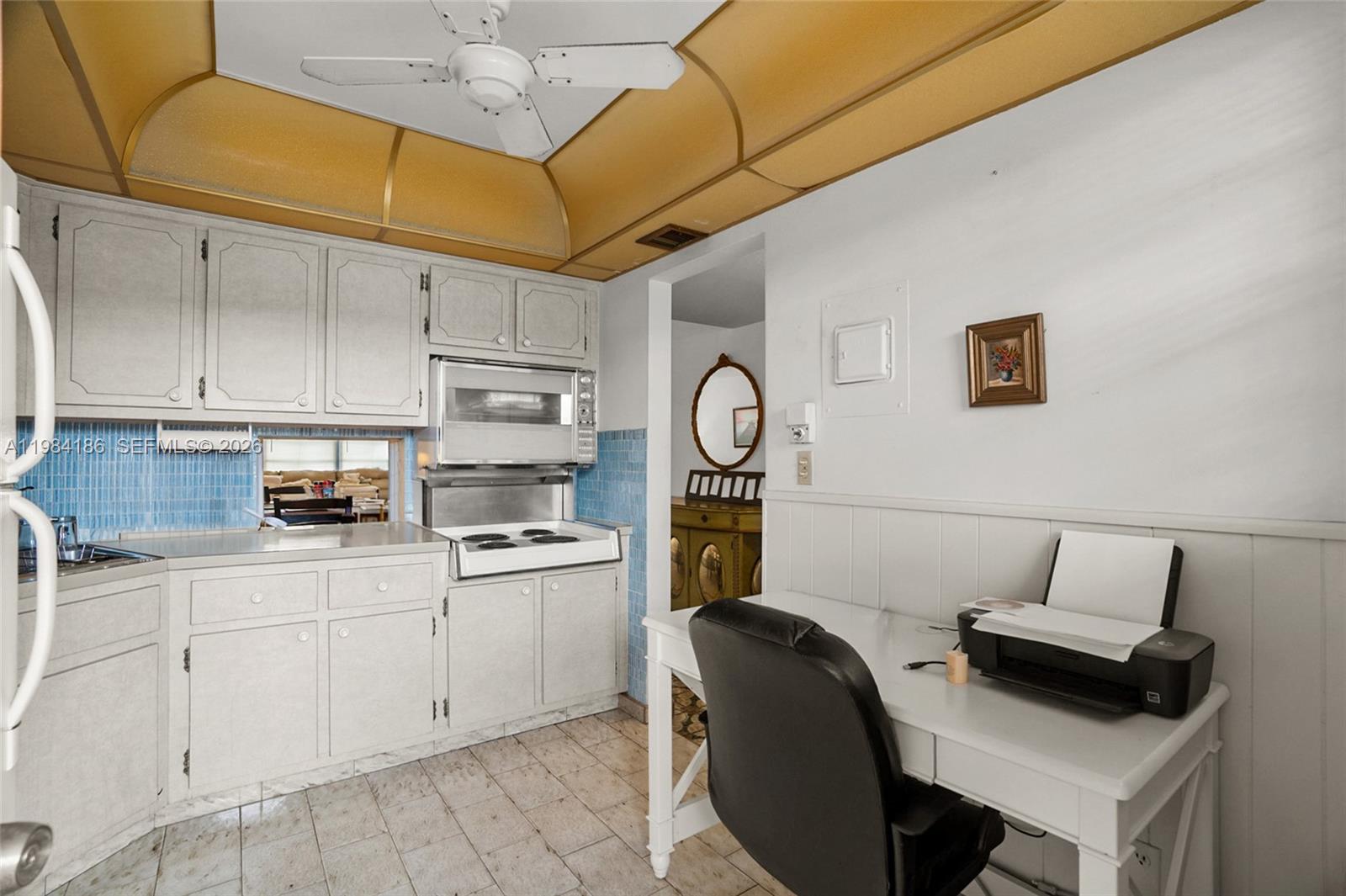 FIFTH HORIZONS CONDO - Residential