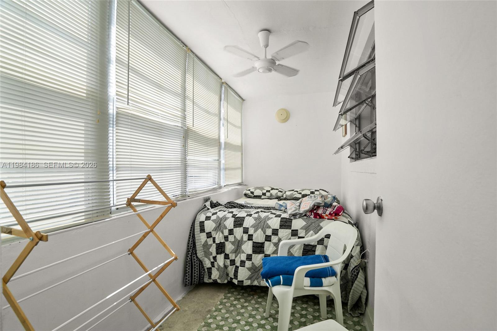 FIFTH HORIZONS CONDO - Residential