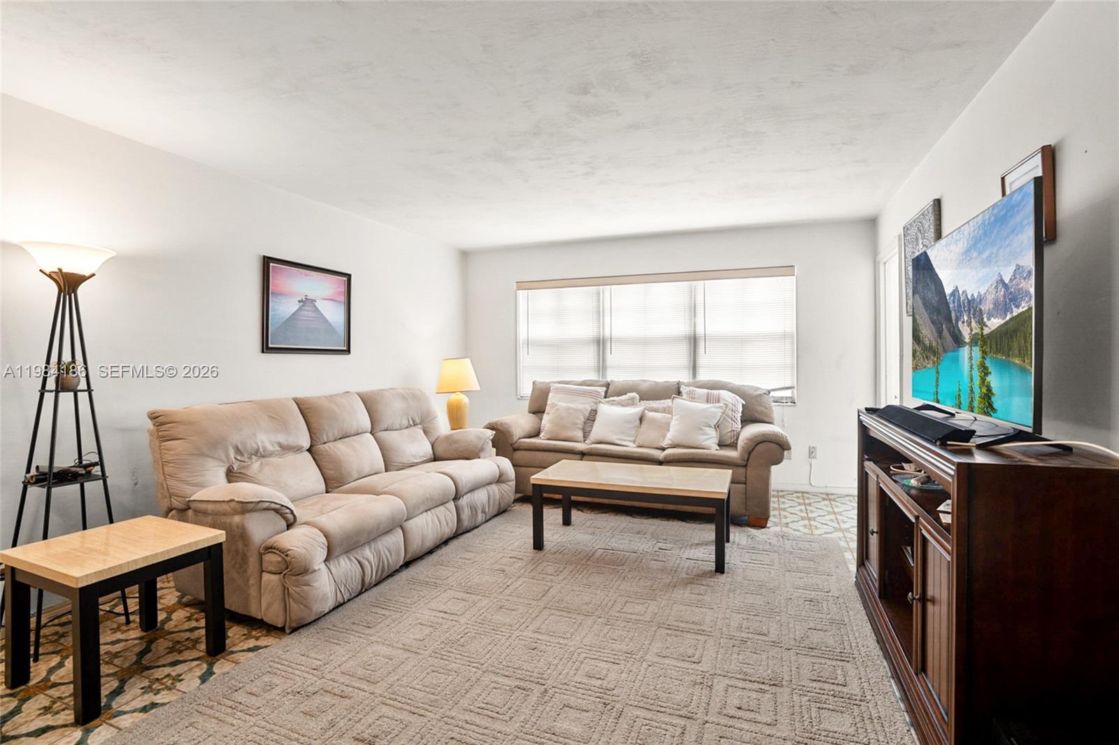 FIFTH HORIZONS CONDO - Residential
