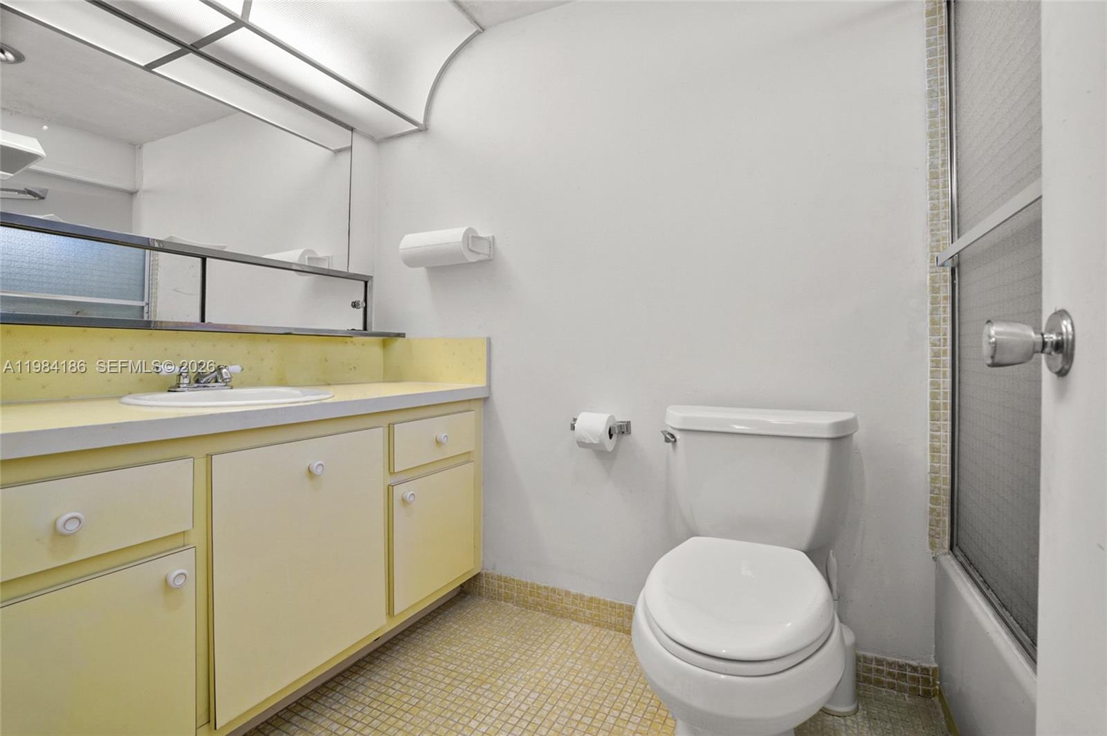 FIFTH HORIZONS CONDO - Residential